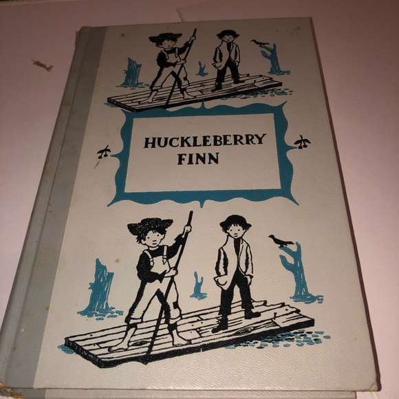 Adventures of Huckleberry Finn by Mark Twain- junior deluxe edition-used - Picture 1 of 10